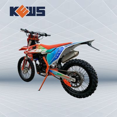 Schmutz-Fahrräder 120KM/H 300CC Enduro orange KTM Motorrad-