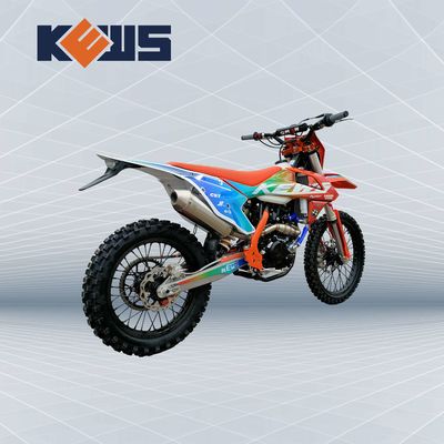 Schmutz-Fahrräder 120KM/H 300CC Enduro orange KTM Motorrad-