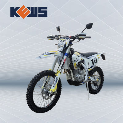 SCHMUTZ-Fahrrad des HUSQ-Modell-K18 Euro-4 der Motorrad-CB250-F Euroder maschinen-250CC
