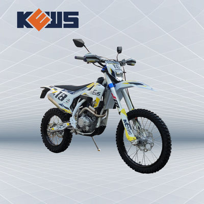 SCHMUTZ-Fahrrad des HUSQ-Modell-K18 Euro-4 der Motorrad-CB250-F Euroder maschinen-250CC