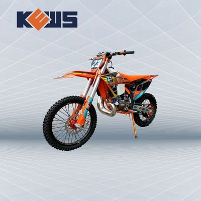 Vergaser MT250cc Euro 4 Starke Leistung Zwei-Takt-Motorräder mit CNC-Umkehrfederung