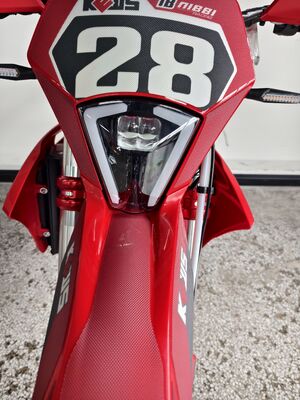 KEWS k28 R-edition 4 Stroke Enduro Motorcycle with Liquid-Cooled 4-Stroke Engine 300mm Ground Clearance and Dual Large-Diameter Discs
